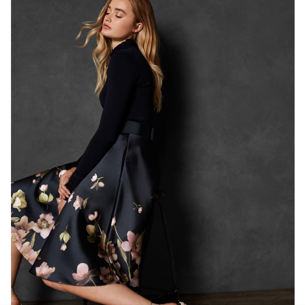 🍒NWT🍒 TED BAKER NAVY FIT & FLARE DRESS - Picture 4 of 14
